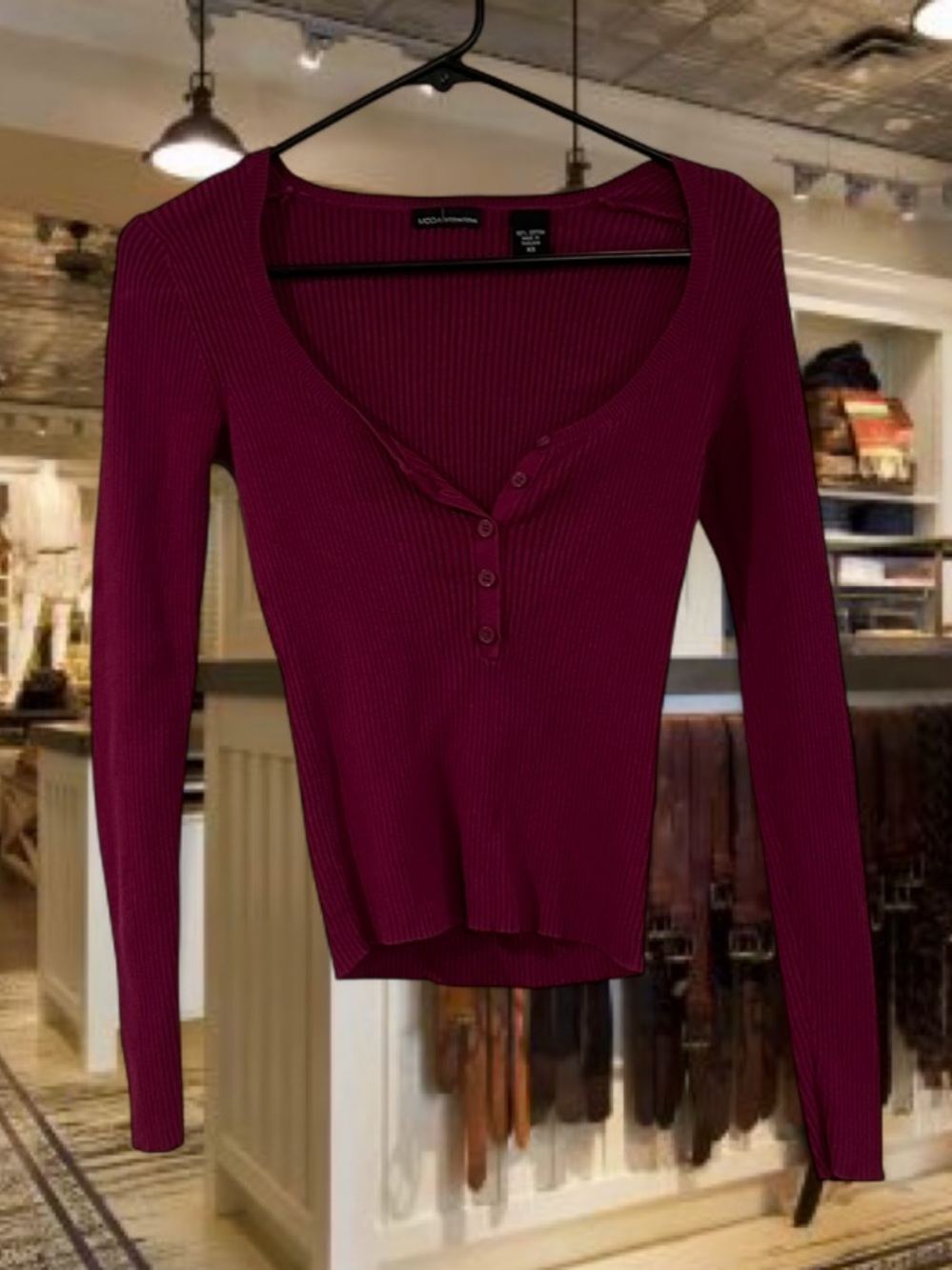 Vintage 2000s Moda Ribbed Long-Sleeve Henley Top in Berry